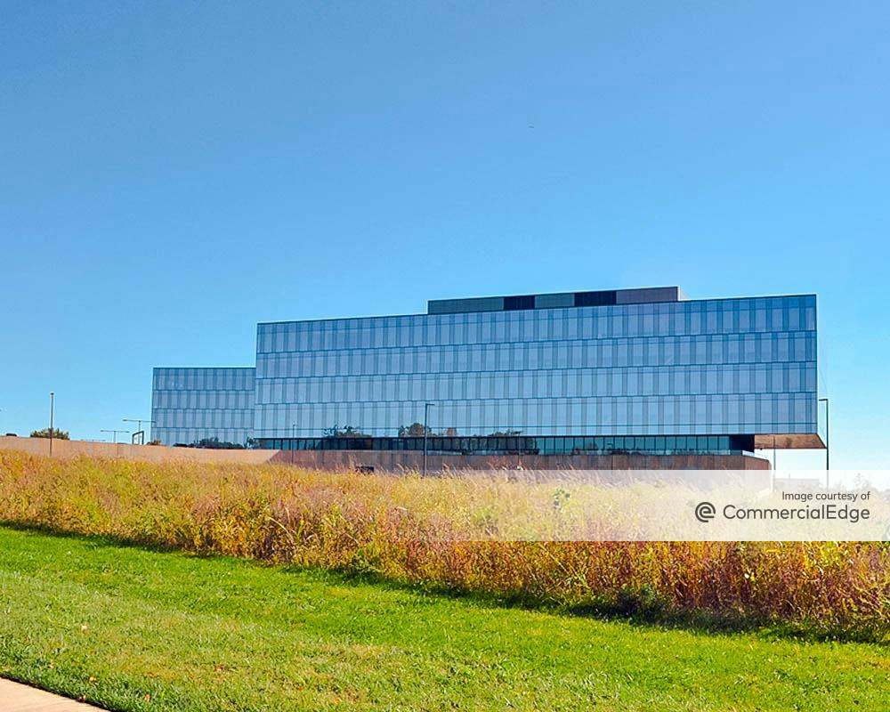 RGA Global Headquarters 16600 Swingley Ridge Road, Chesterfield, MO